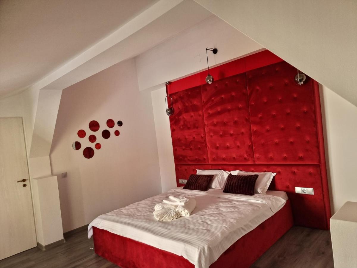 Pensiunea Casa Ober Брашов Экстерьер фото