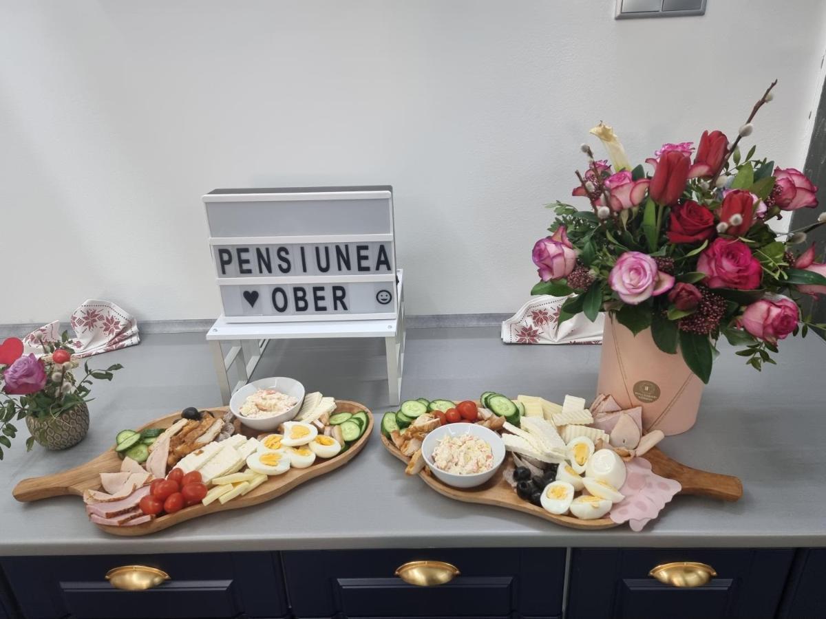 Pensiunea Casa Ober Брашов Экстерьер фото